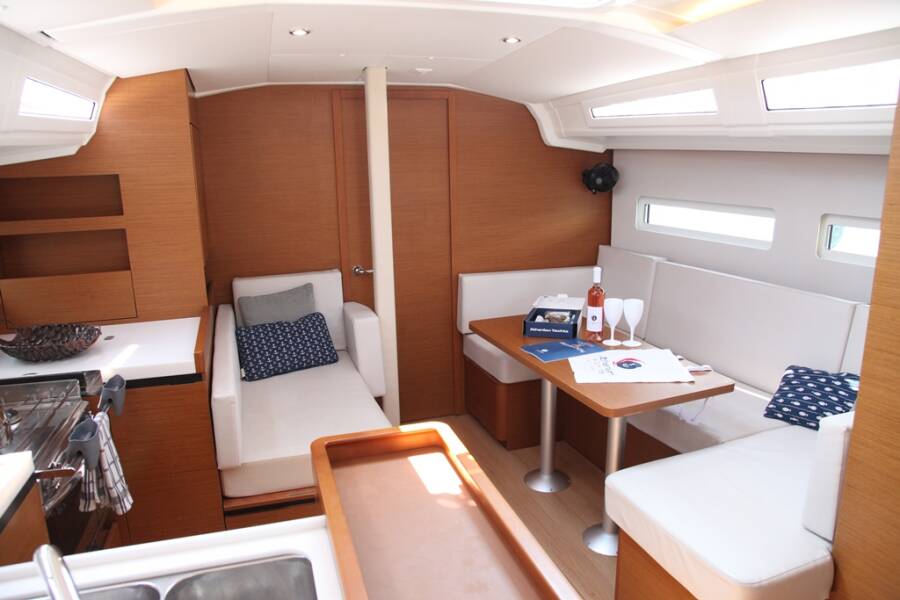 Sun Odyssey 410 Pangeo