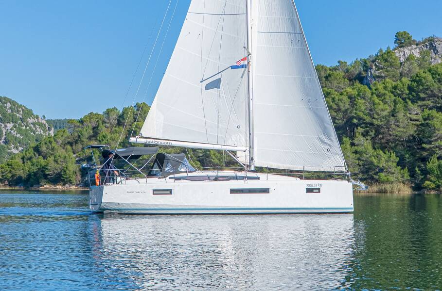 Sun Odyssey 410 First Date