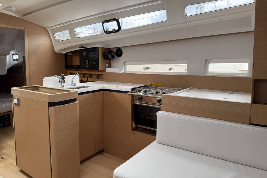 Sun Odyssey 410 Mare