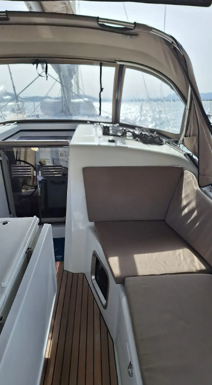 Sun Odyssey 410 Iliada