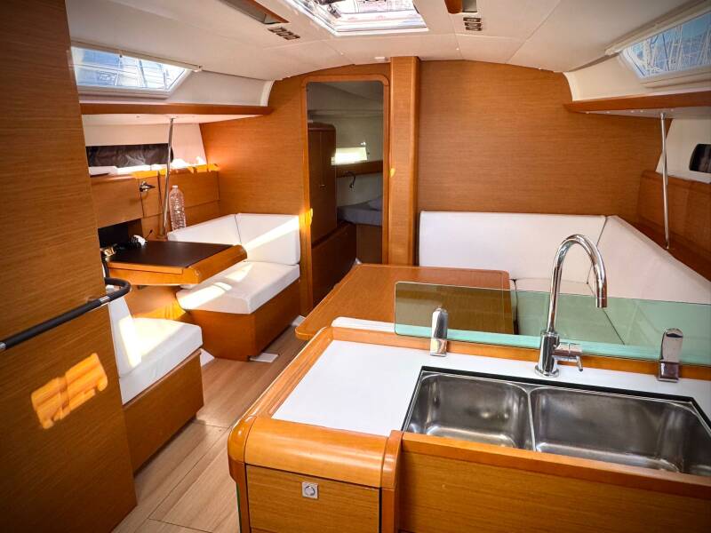 Sun Odyssey 419 Foxy