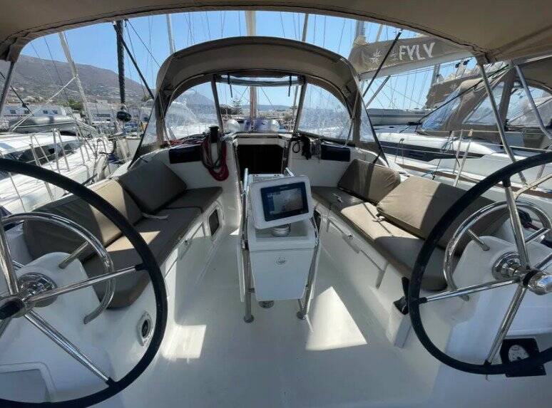 Sun Odyssey 419 Blueberry