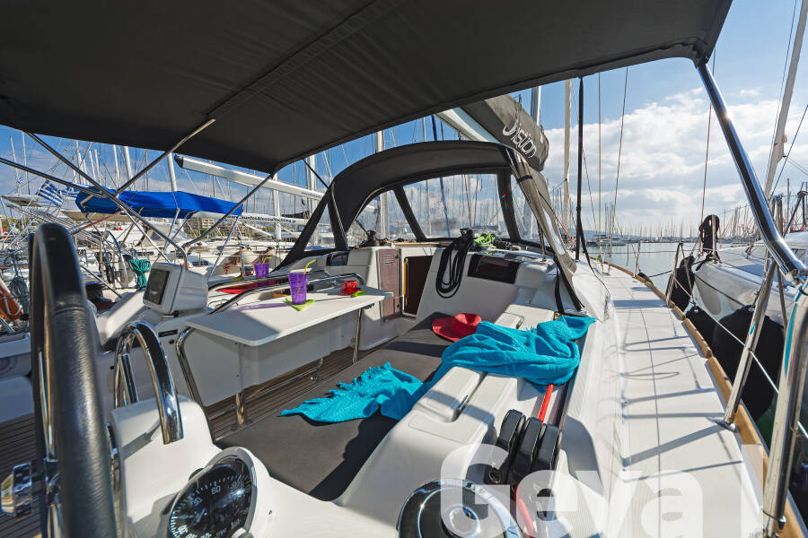 Sun Odyssey 419 Geva I