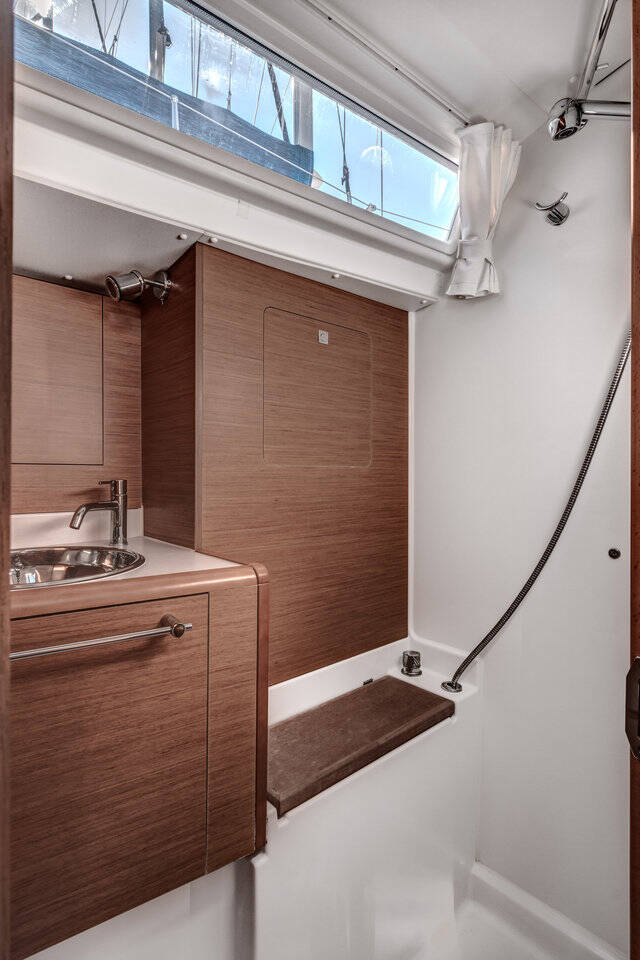 Sun Odyssey 419 Lionheart