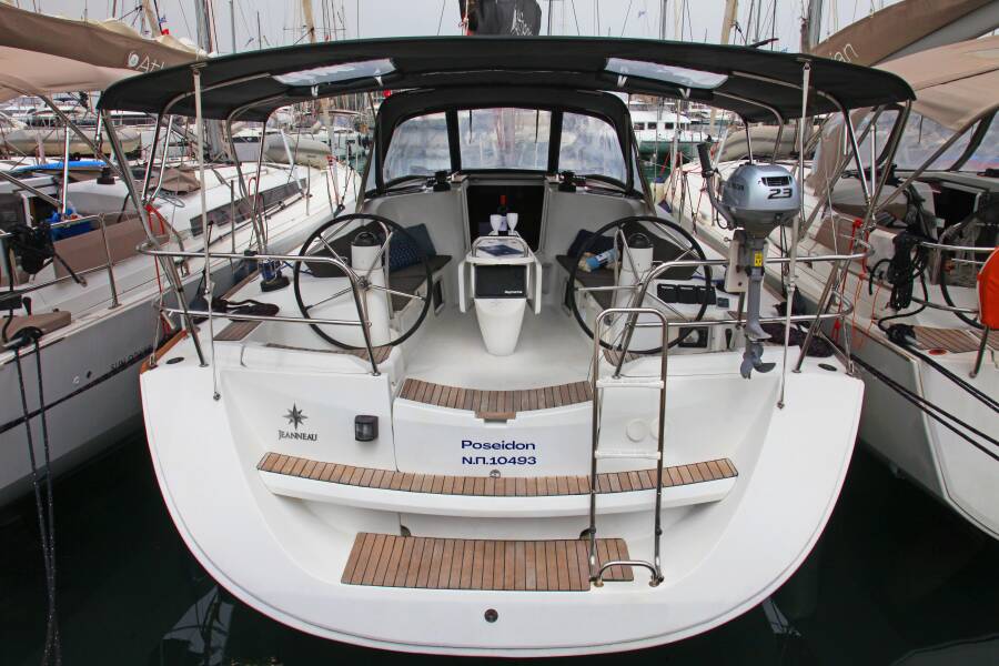 Sun Odyssey 42i Poseidon