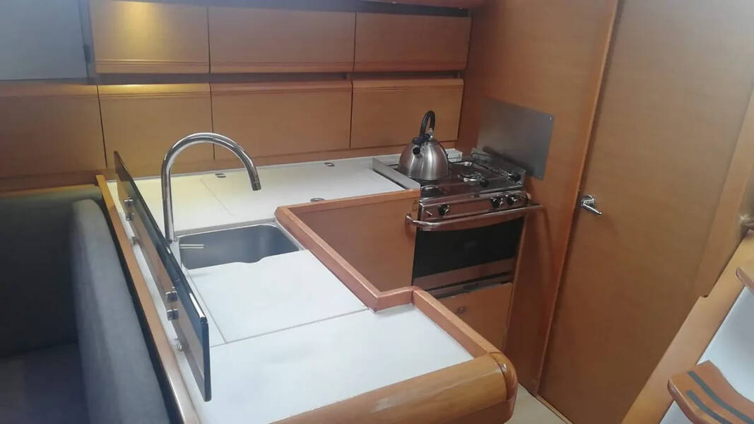Sun Odyssey 439 Tessie