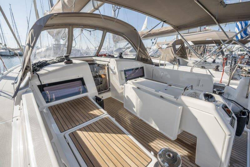 Sun Odyssey 440 Almyra 440