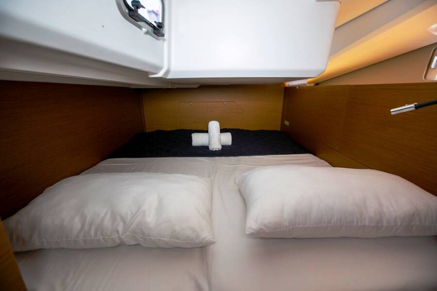 Sun Odyssey 440 Endeavour