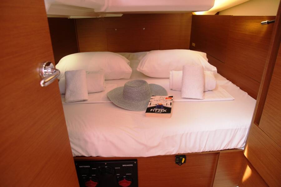 Sun Odyssey 440 Tommy