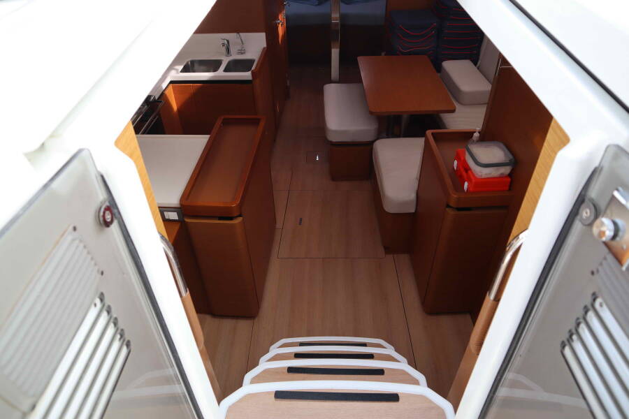 Sun Odyssey 440 Diamond