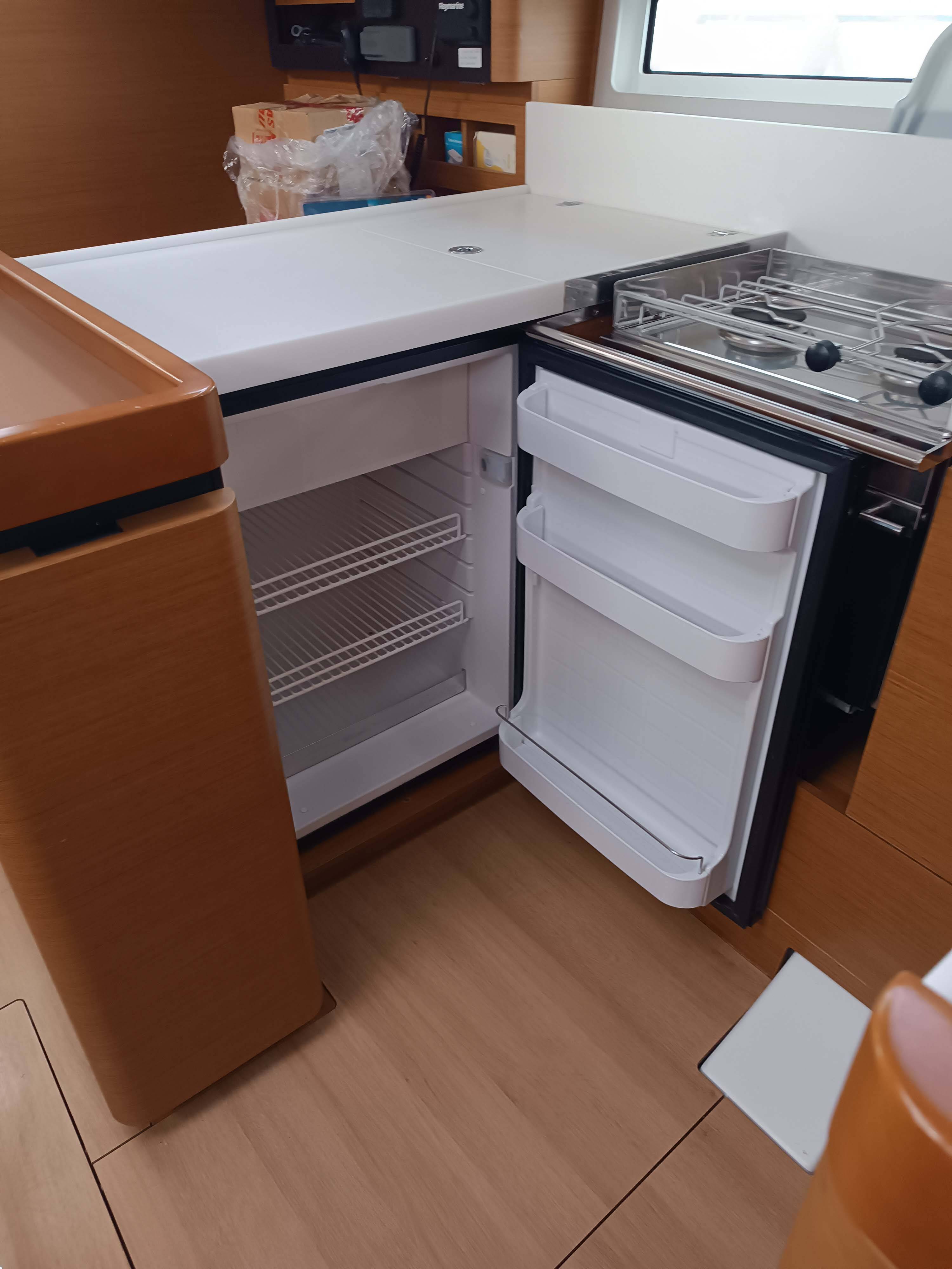 Sun Odyssey 440 Funky One