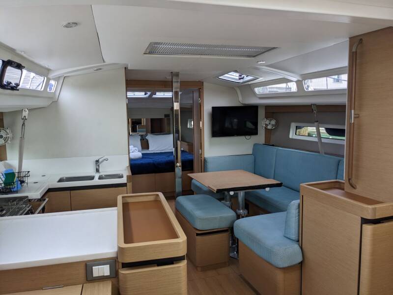 Sun Odyssey 440 Summer Salt