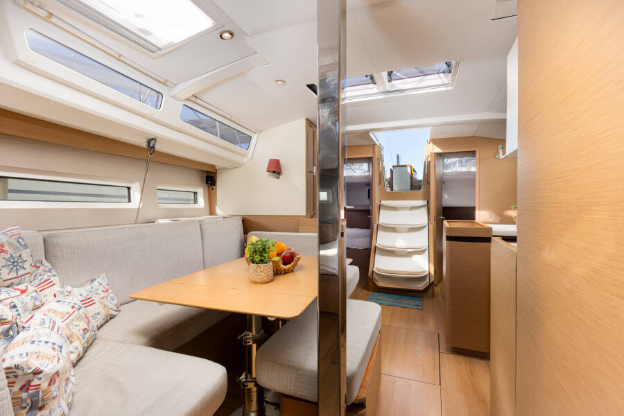 Sun Odyssey 440 Ikarus