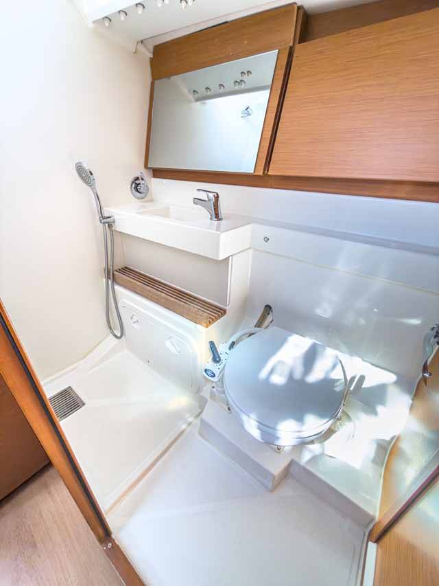 Sun Odyssey 440 Sigma Kiss