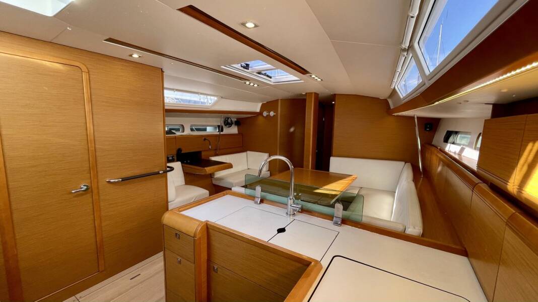 Sun Odyssey 449 Amelie