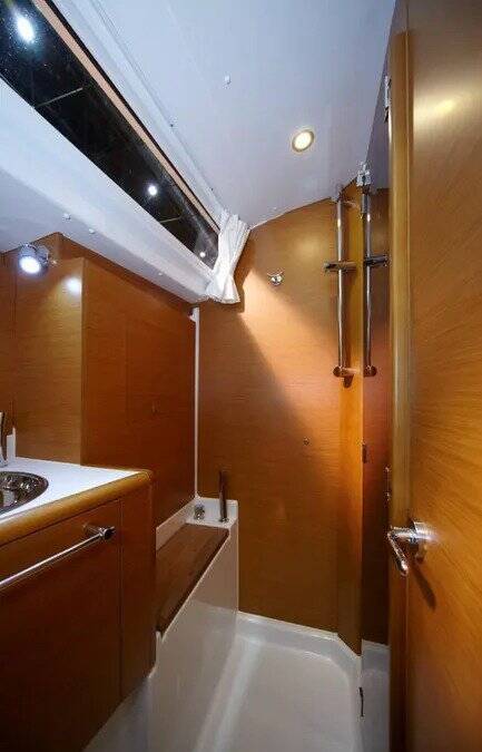 Sun Odyssey 449 Genesis