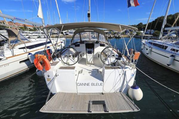 Sun Odyssey 449 Canne Bleue