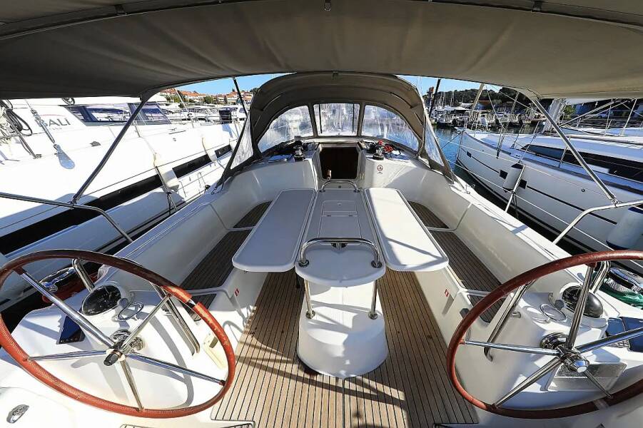 Sun Odyssey 44i ECONOMY-