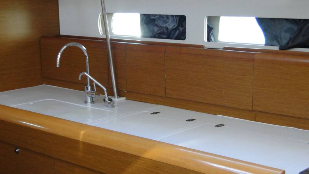 Sun Odyssey 479 SYMI 