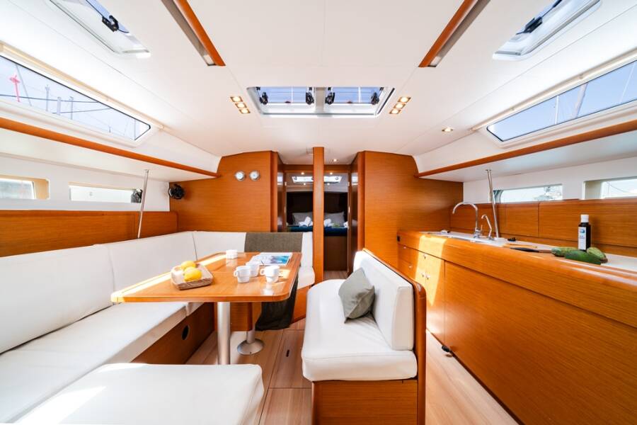 Sun Odyssey 479 Sofia