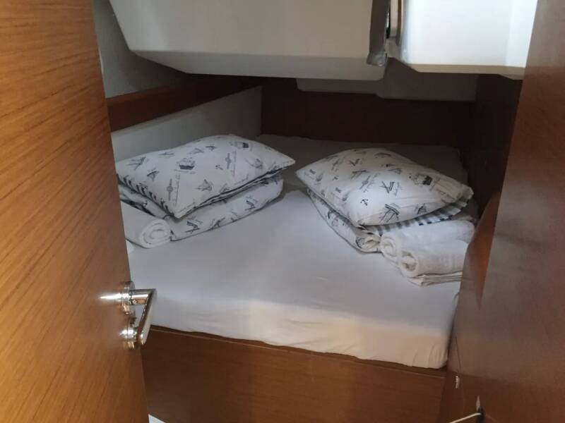 Sun Odyssey 479 Elena