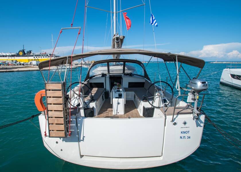 Sun Odyssey 490 Knot
