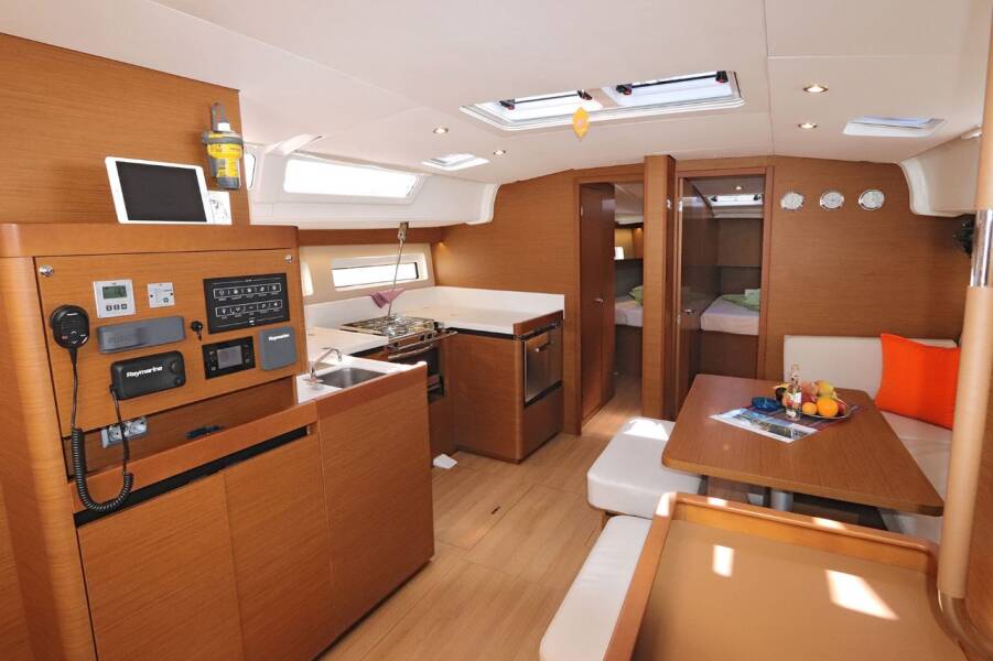 Sun Odyssey 490 Pnoe