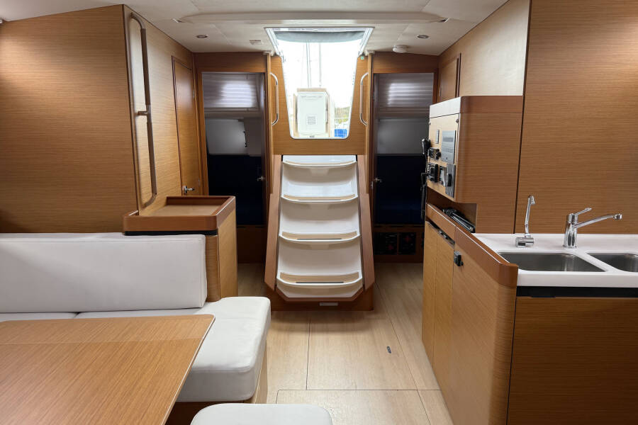 Sun Odyssey 490 Poseidon