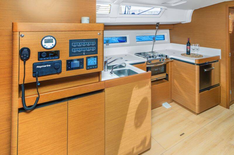 Sun Odyssey 490 Osejava