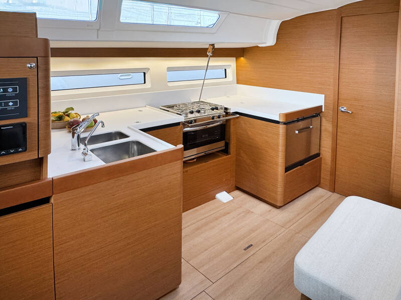 Sun Odyssey 490 Mila